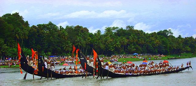 Aranmula-boat-race