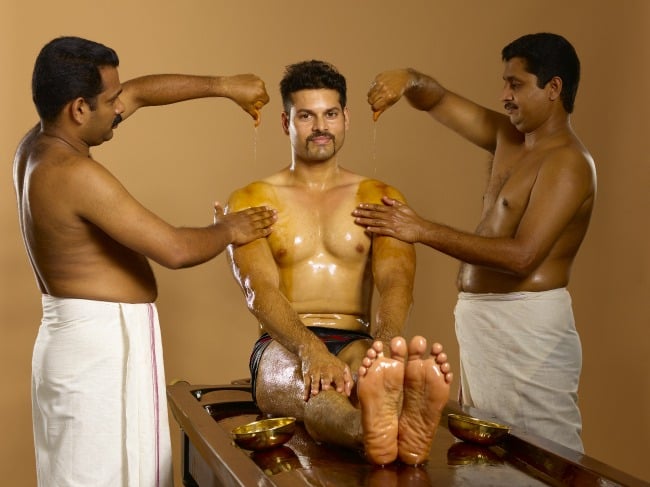 Pizhichil - Ayurveda therapy