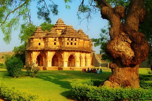 lotus-mahal-hampi