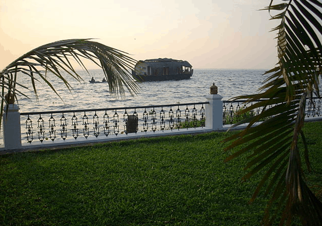 Kumarakom-Vembanad