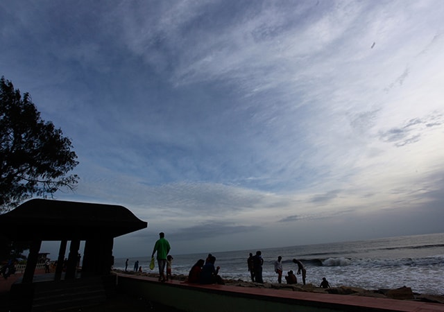 Snehatheeram Beach