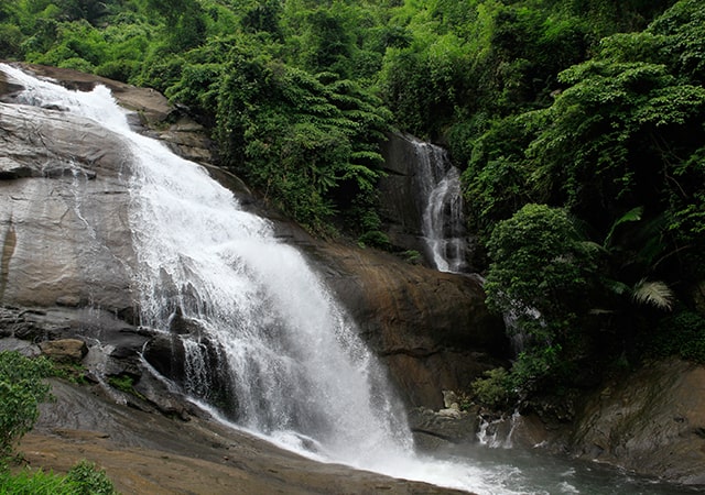 Thusharagiri Waterfall