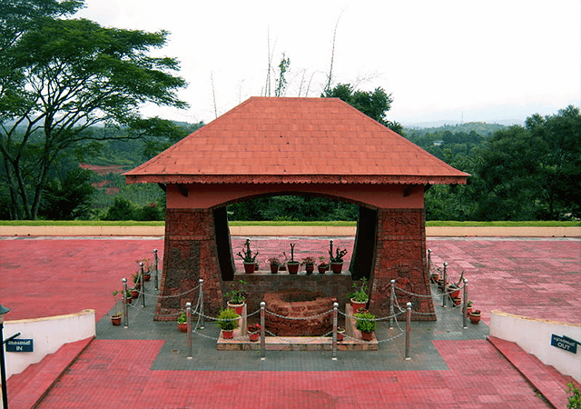 Pazhassi Raja Tomb