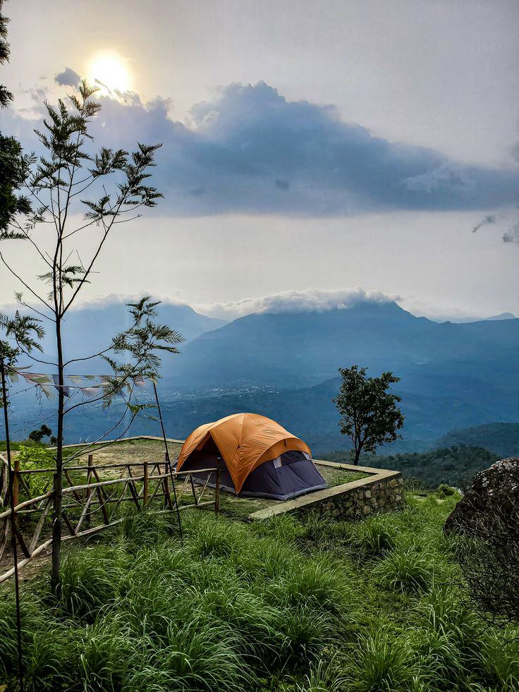 Romantic honeymoon stay in Kanthalloor hill village Kerala tour packages