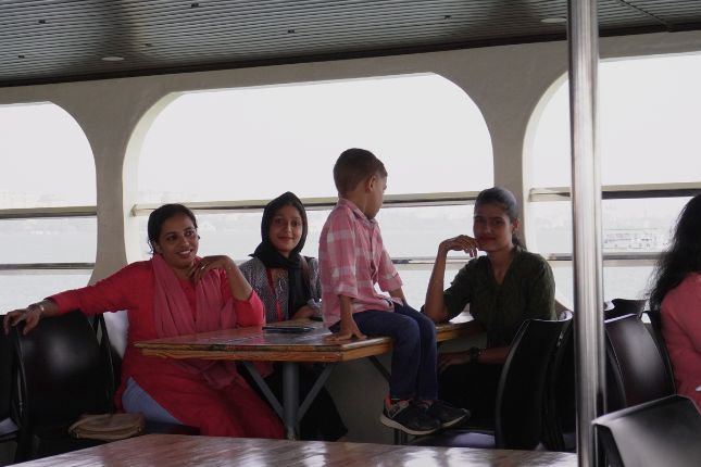 Houseboat team activity – Kerala corporate tour packages