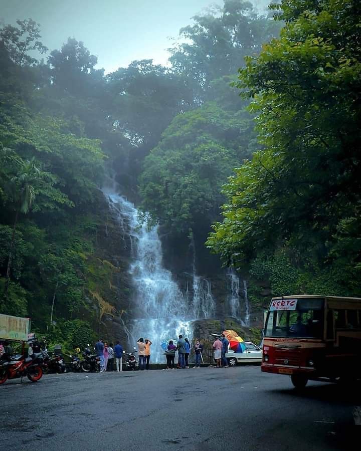 Munnar route waterfalls Kerala road trip